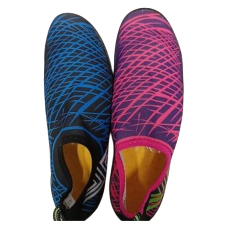 Aquashoe boys size 24-35