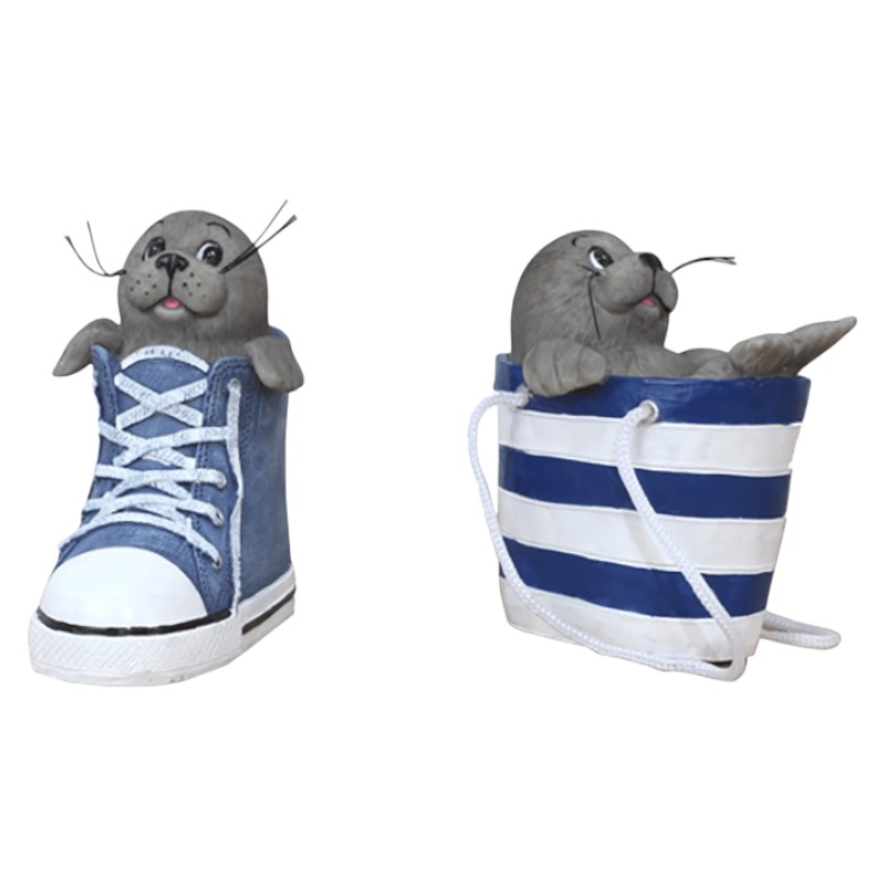 Tirelire phoque dans un sac ou chaussure